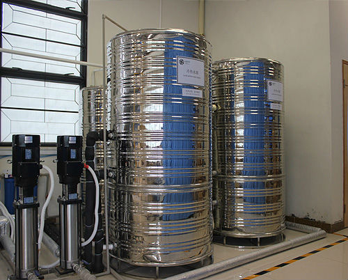 Cold and Hot water contro